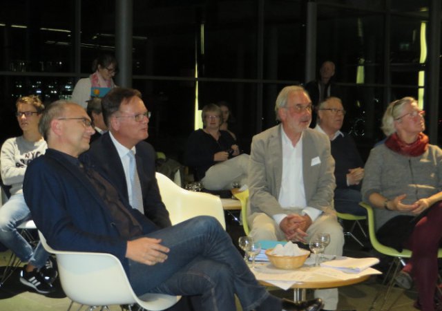 Preisverleihung Schreibwettbewerb für junge Menschen 2016