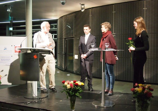 Preisverleihung Schreibwettbewerb für junge Menschen 2017