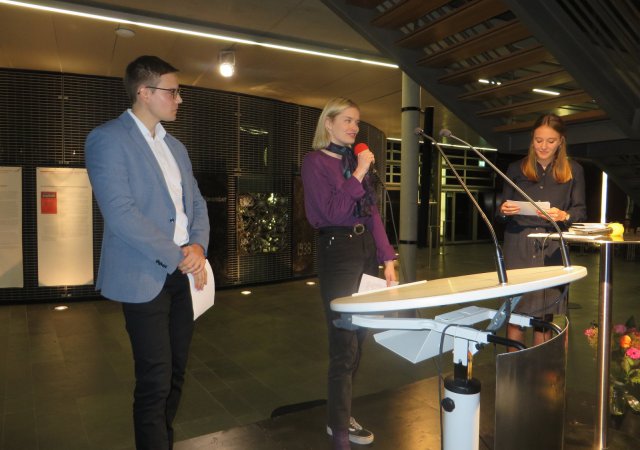 Bilder der Preisverleihung Schreibwettbewerb für junge Menschen 2019